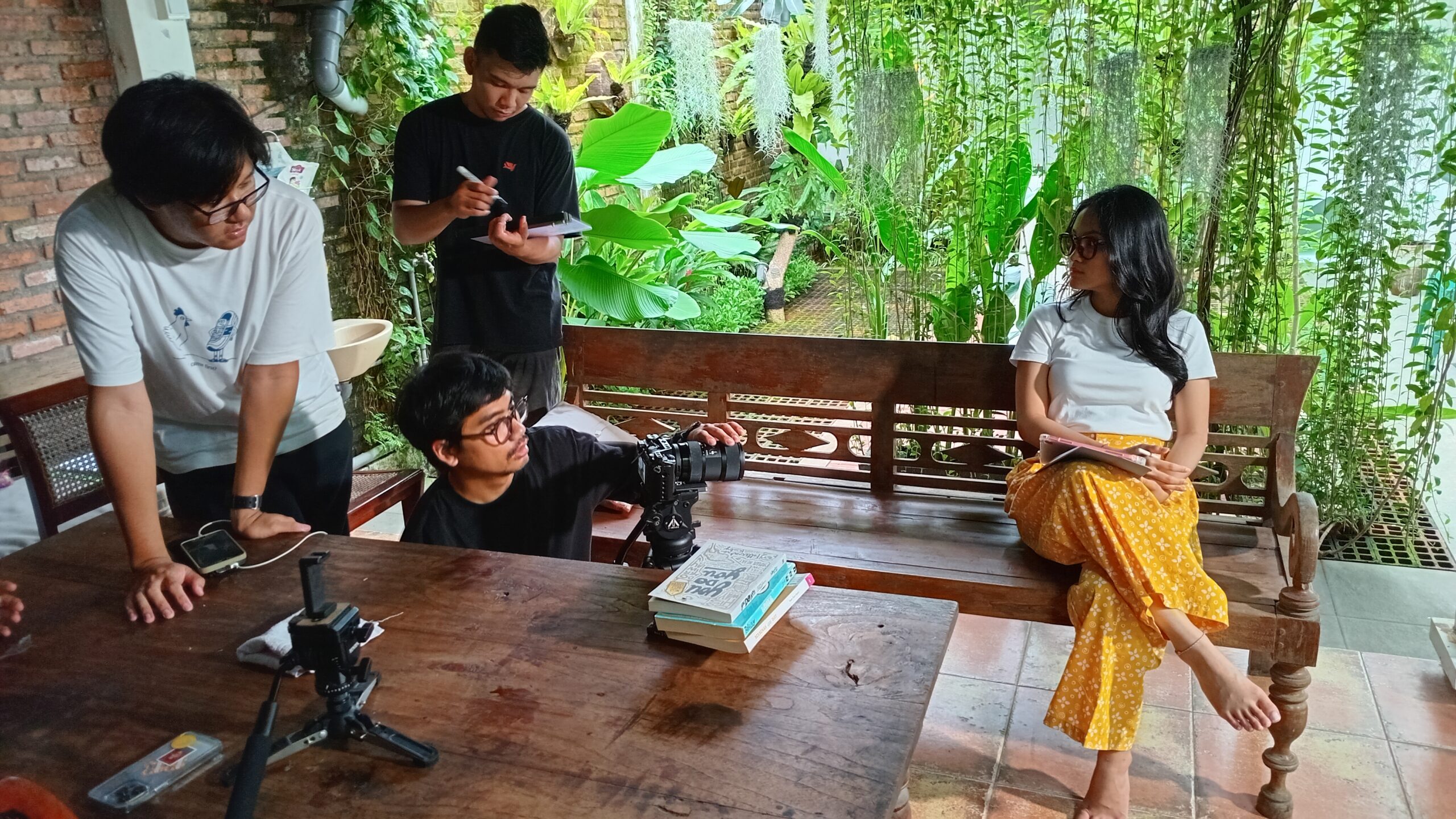 Produksi video klip musik – Chaka Music Production