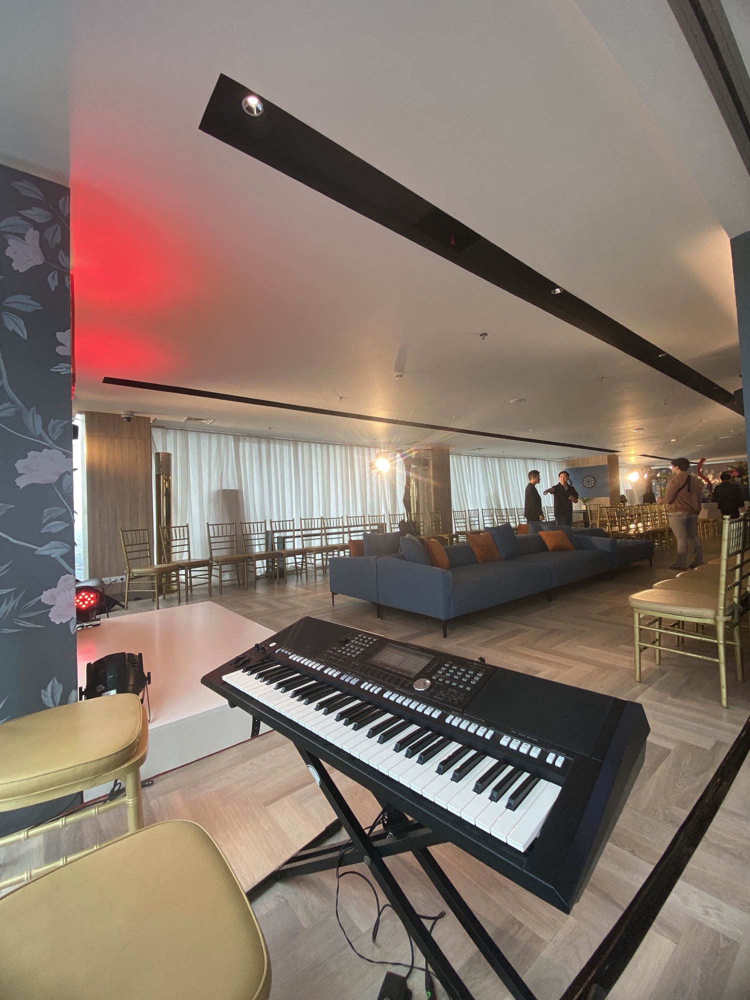 Sewa keyboard yamaha psr 975 Tanah abang Jakarta – Chaka Music Production